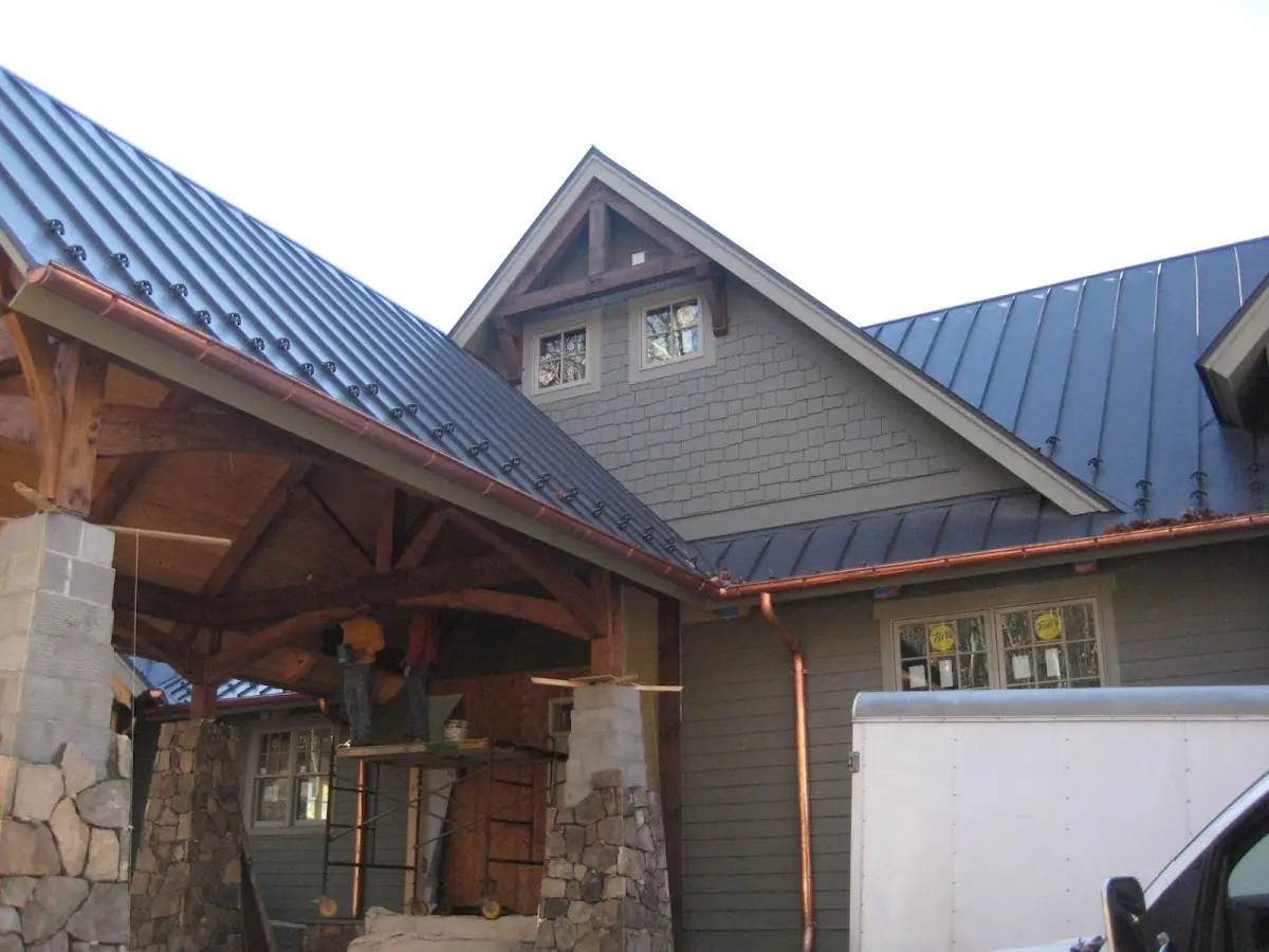Craftsman Roofing team delivering quality roofing work in Carbondale